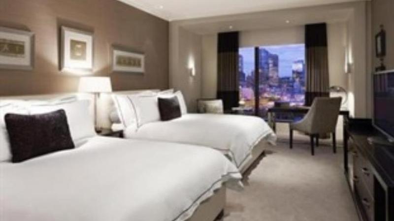 فندق Crown Towers ملبورن المظهر الخارجي الصورة A room at the Mandarin Oriental, New York